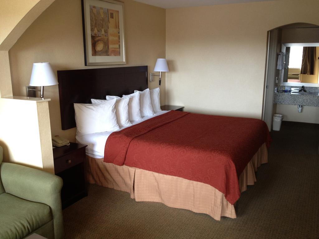 Quality Inn Carthage Zimmer foto